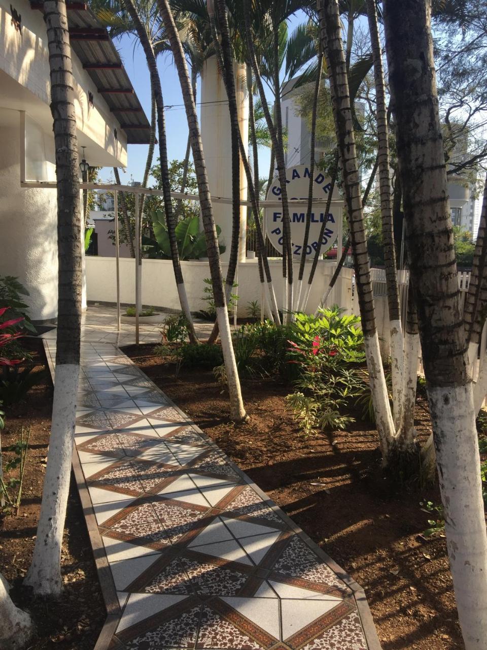 בטים Pozzobon Hotel Moderno מראה חיצוני תמונה
